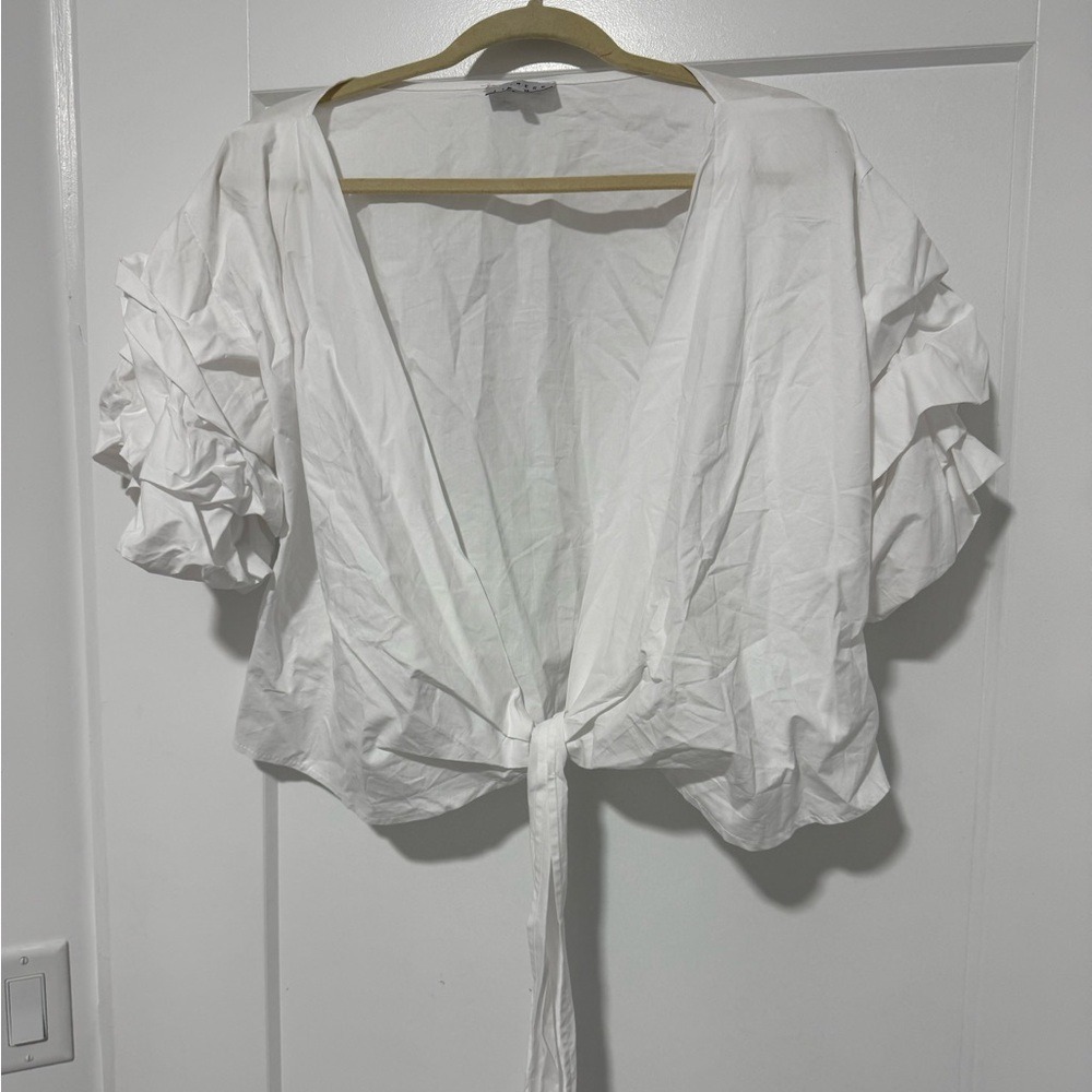 Lioness White Ruffle Tie Front Blouse Top XS Cropped